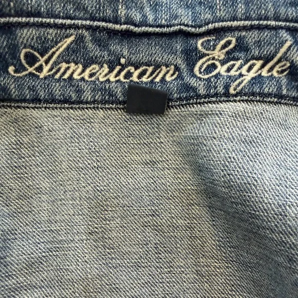 American Eagle Outfitters Medium Wash Denim Jacket - Picture 2 of 5